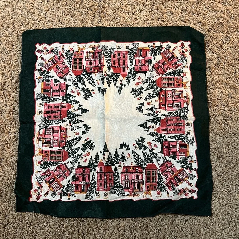 Christmas Table Scarf Napkin Village Theme Backdrop For Centerpiece Vintage‎ 17